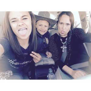 Meet your Posher, Katrina